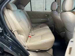 TOYOTA - HILUX SW4 - 2008/2008 - Preta - R$ 113.990,00