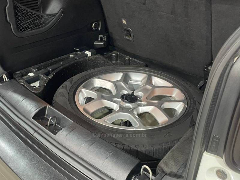 JEEP - RENEGADE - 2017/2017 - Branca - R$ 74.990,00