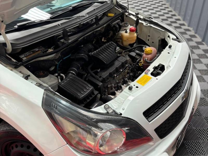 CHEVROLET - MONTANA - 2013/2013 - Branca - R$ 41.990,00