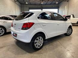 CHEVROLET - ONIX - 2013/2013 - Branca - R$ 46.990,00