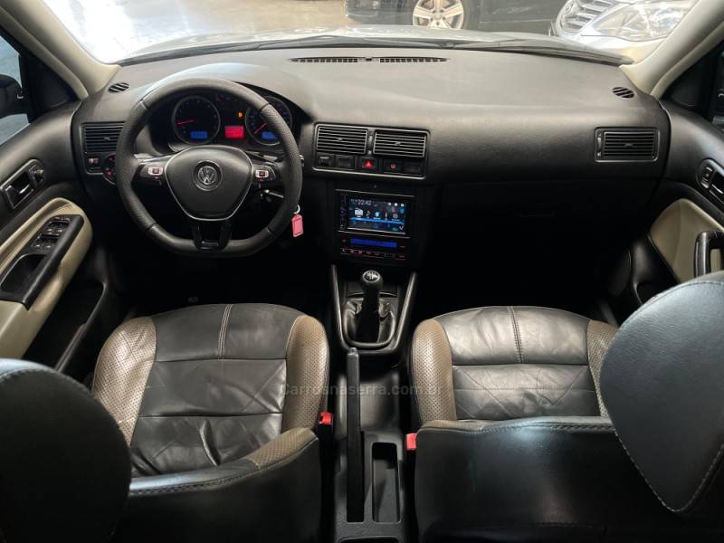 VOLKSWAGEN - GOLF - 2008/2008 - Prata - R$ 39.990,00