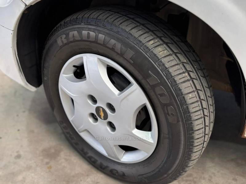 CHEVROLET - CELTA - 2006/2007 - Branca - R$ 18.490,00
